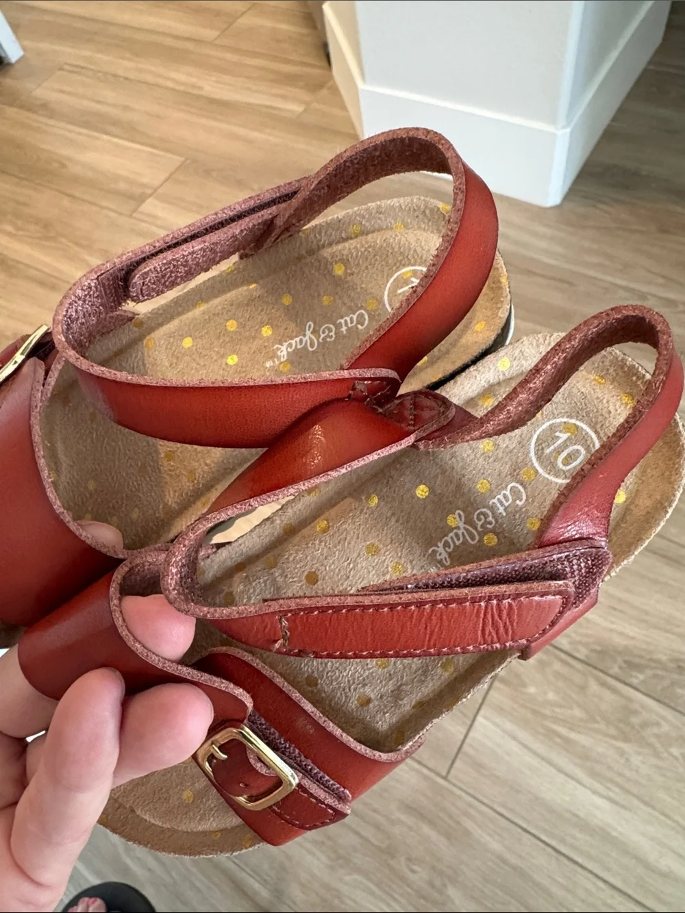 Cat & Jack Cognac Berdie Footbed Sandals, Toddler Girls' Size 10